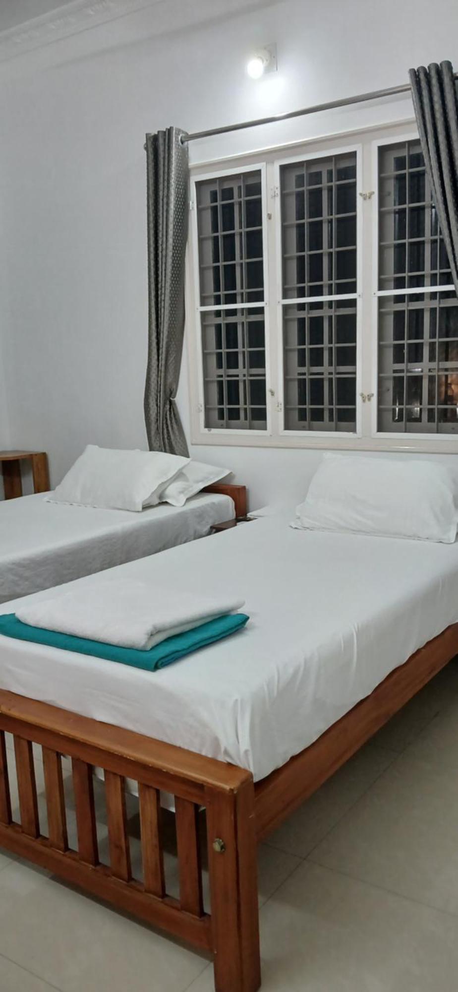 Annies Inn Homestay Kochi Eksteriør billede